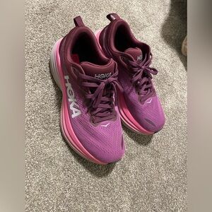 Women’s Bondi Hoka Sneakers